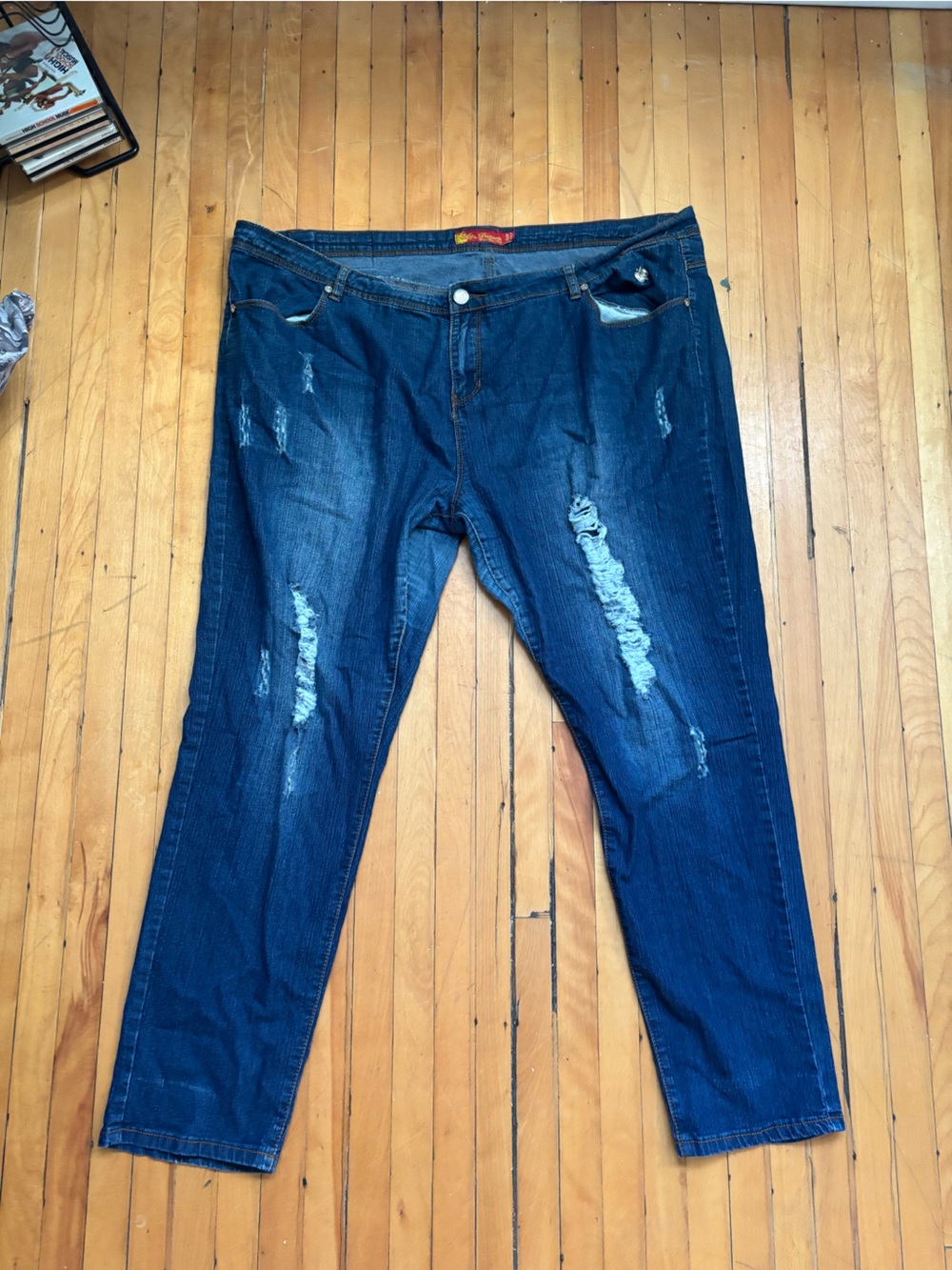 Women’s apple bottom jeans.
